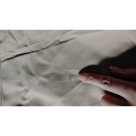 Spanx Mid Thigh Short SS1915 Large Nude NWT - Picture 5 of 5